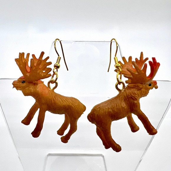 Animal Earrings - Moose Earrings - Zoo Earrings - Teacher Earrings - Canada Ear - Picture 1 of 10
